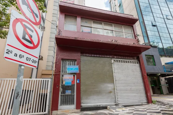 Casa comercial na Rua Conselheiro Brotero, 1513 400 m²
