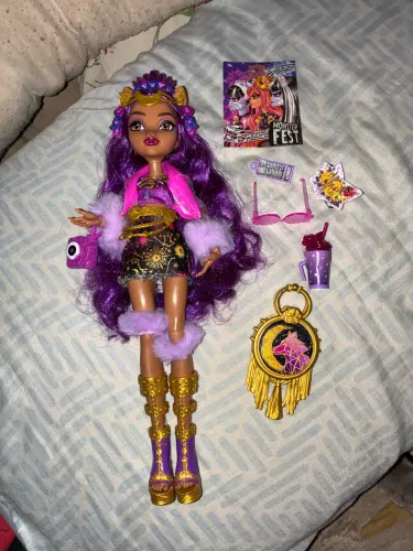 Clawdeen monster fest