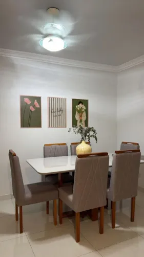 Mesa de jantar 6 lugares