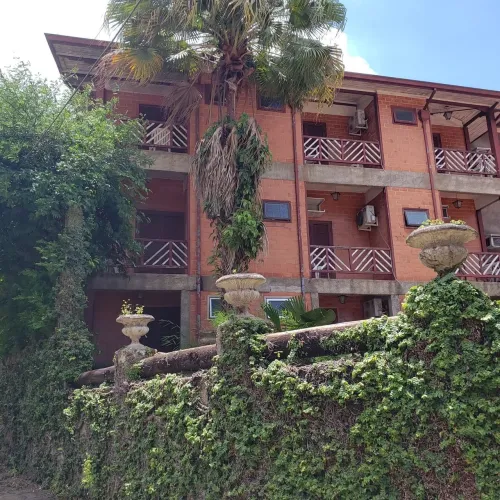 Hotel/Área comercial - Águas de São Pedro