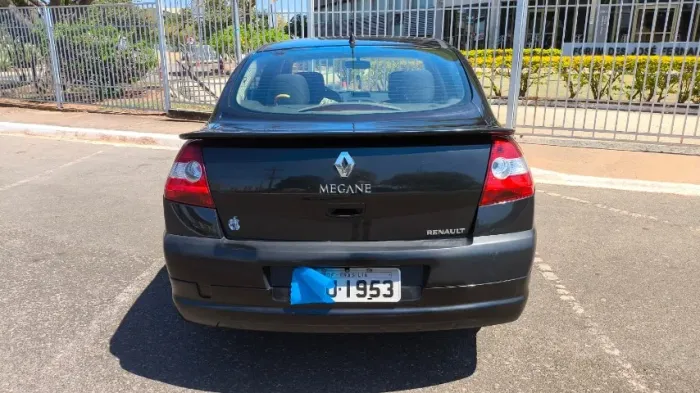 Renault Megane Sed. Extreme Hi-flex 1.6 16V Mec. 2010