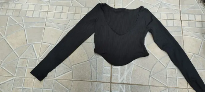 Blusa Croped Manga Longa
