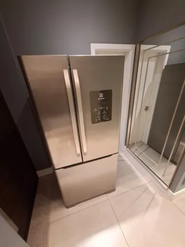Geladeira Electrolux French Door Inox - Excelente Estado