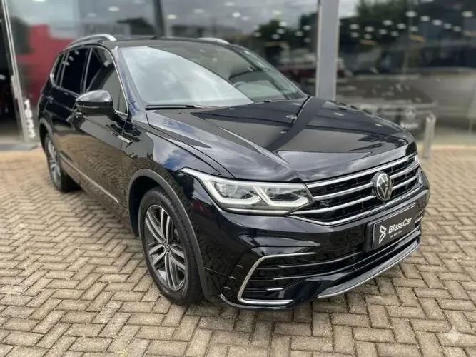 Volkswagen Tiguan Allspac R-line 300 TSI 2.0 2024