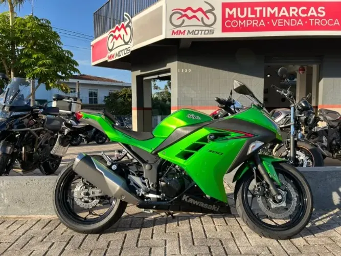 Kawasaki Ninja300 2024