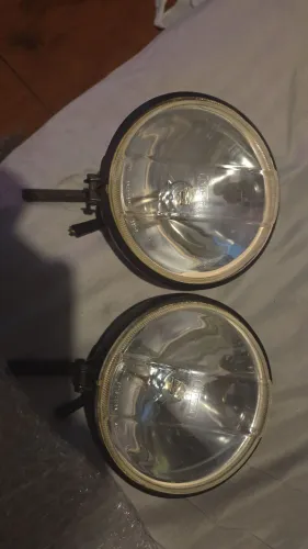 Par de farol auxiliar Rossi Original 