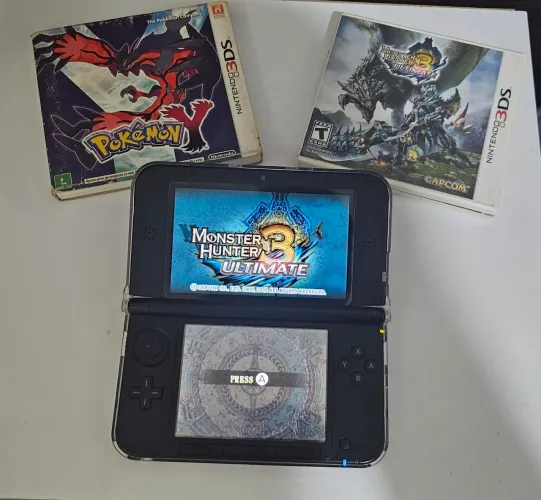 3ds xl - pokemon y e monster hunter 3 ultimate