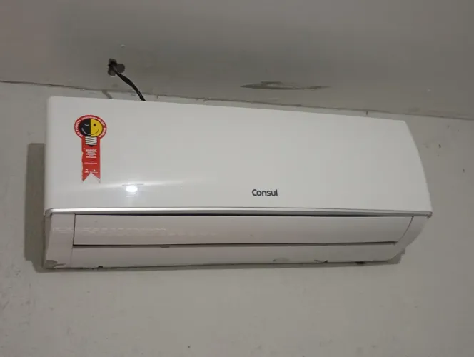 Ar condicionado 12 mil BTUs 
