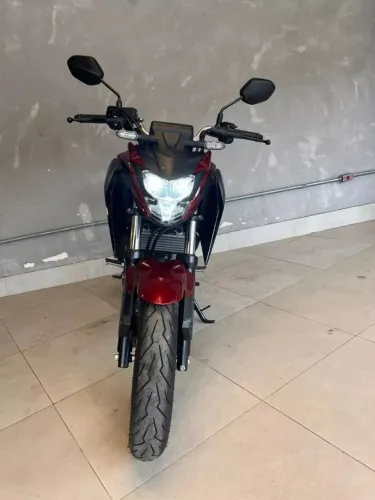 CB300