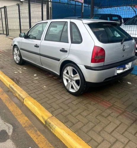 Volkswagen Gol City 1.6 MI 8V 2P (álcool) 2003