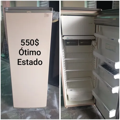 Geladeira marrom novinha Entrego
