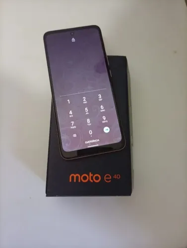 Vendo celular Moto E40