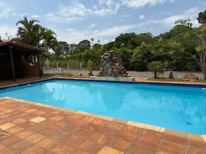 Fazenda/Sítio/Chácara para venda possui 520 metros quadrados com 4 quartos