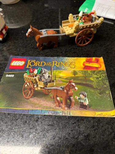 Lego senhor dos aneis 9469 falta minis figuras 189,90