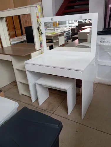 Penteadeira nova em oferta 