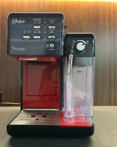 Cafeteira Oster 220 V