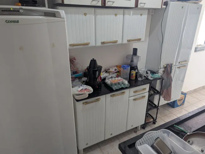 Armários de cozinha em alumínio