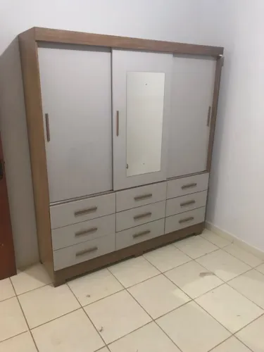 guarda roupa casal porta de correr 9 gavetas