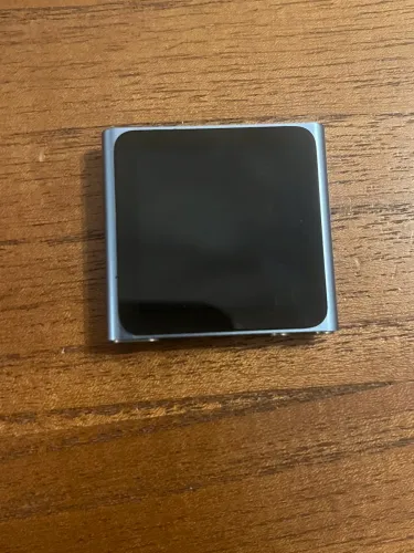 iPod azul , 8 GB em ótimo estado