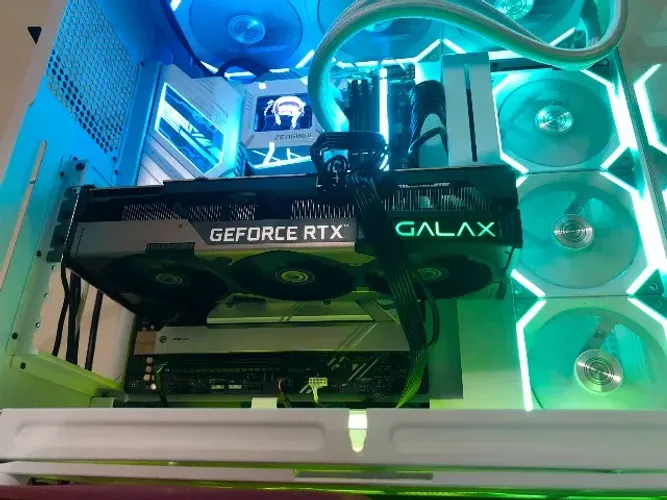 Placa de vídeo GALAX RTX 3080 10GB - USADA