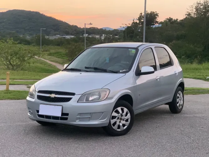 Chevrolet Celta Spirit/ LT 1.0 MPFI 8V Flexp. 5P 2012