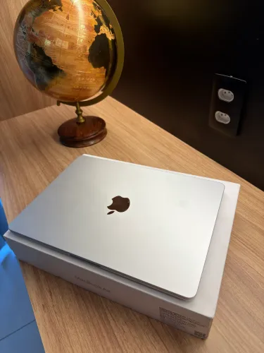Macbook M4 