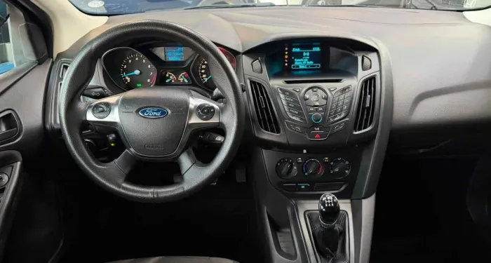 Ford Focus 1.6 S/se/se Plus Flex 8v/16v 5P 2014