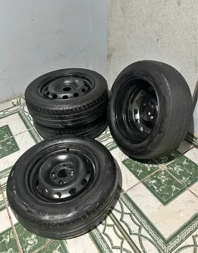 Kit pneus aro 14 