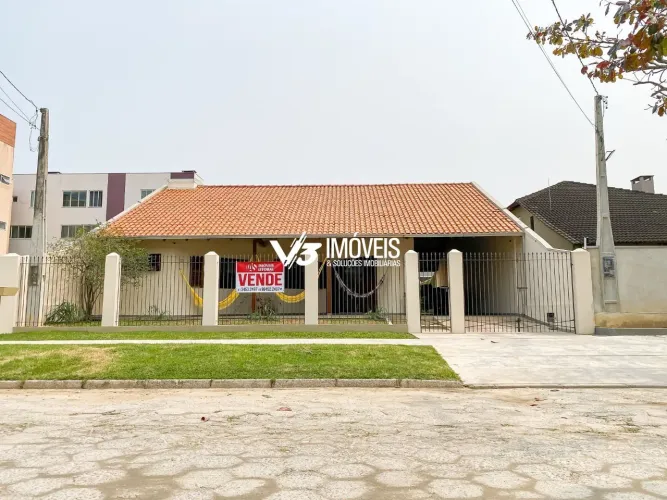 Casa com 4 dormitórios à venda por R$ 2.950.000,00 - Caiobá - Matinhos/PR