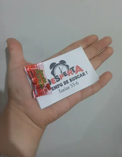 DOAÇÃO DE FOLHETOS PARA EVANGELIZAR