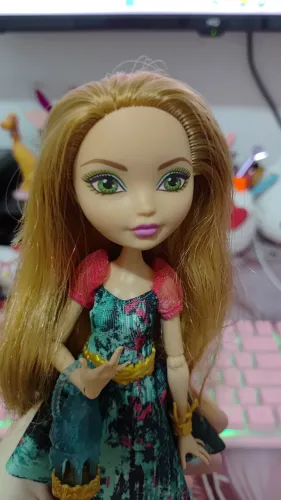 Ashylln Ella - Bosque Encantado: Ever After High