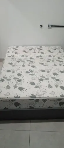 Cama box