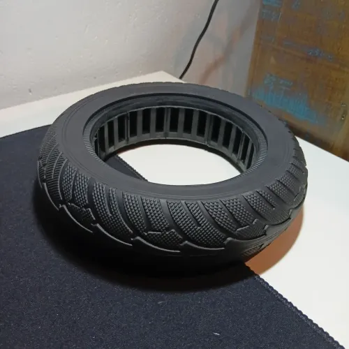 Pneu Maciço Scooter e Patinete Elétrico 200x50