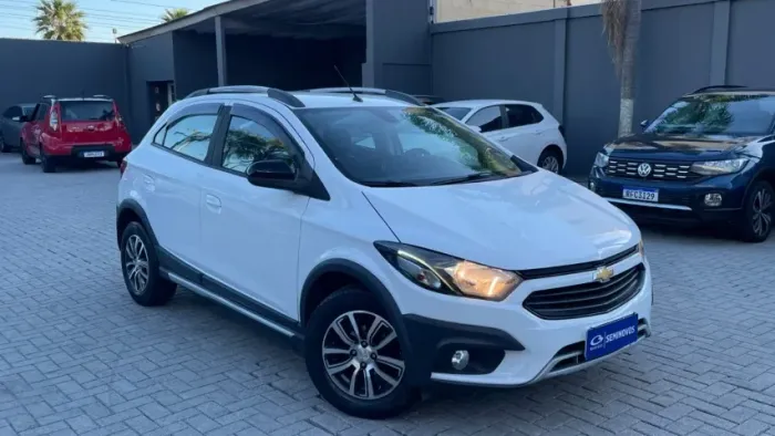 Chevrolet Onix Activ 1.4 8V Flex Mec. 4P 2018