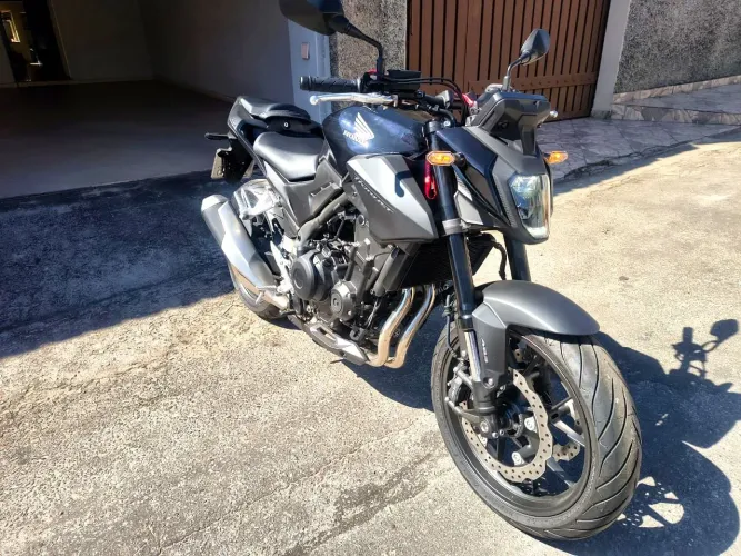 HORNET 500 2026/2026 0KM! ( PRATICAMENTE)