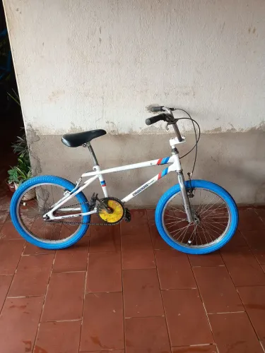 Caloi Cross freestyle 