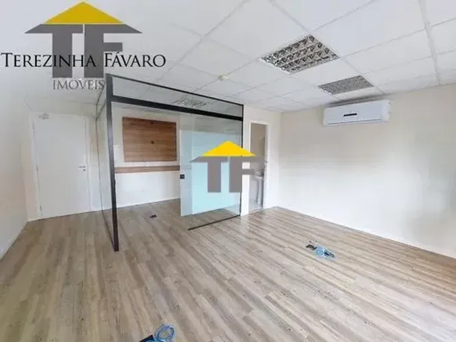 Sala Comercial na Pompéia. OPORTUNIDADE!