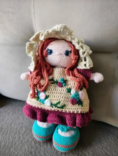 Boneca de Amigurumi