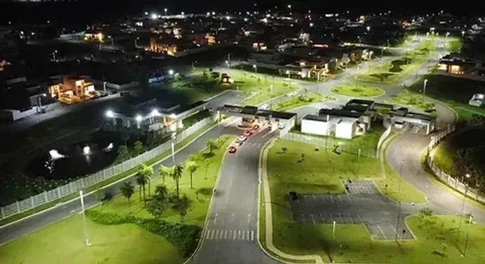 Terreno a venda no Condomínio Florais da Mata em Várzea Grande com 410 metros