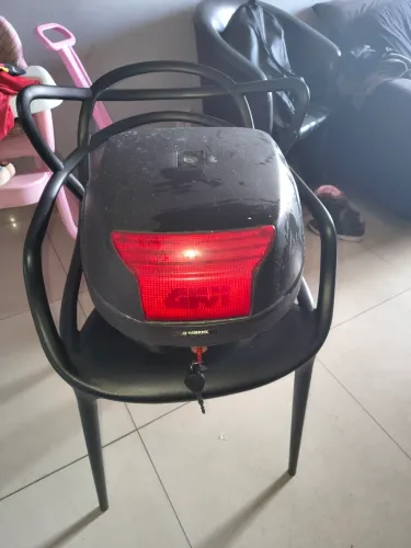 Baú Gibi 29 Litros