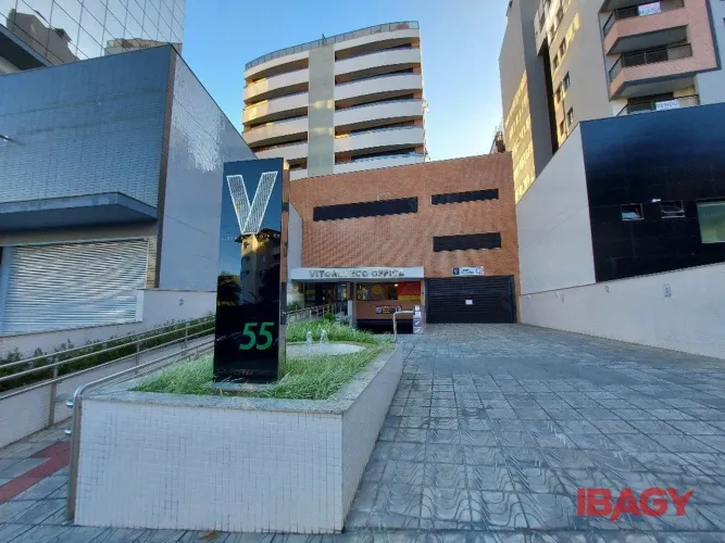 Oportunidade! Salas/Conjuntos em Itacorubi - Florianópolis