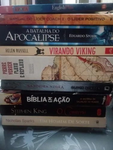 quadrinhos e livros usados em perfeito estado