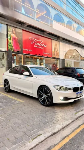 BMW 316I 1.6 TB 16V 136cv 4P 2014