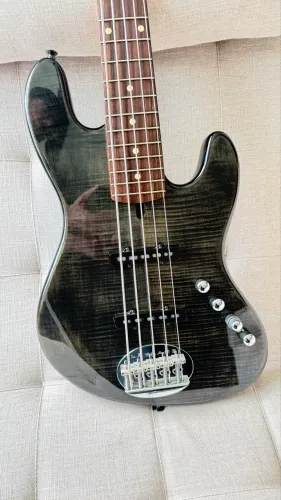 Baixo Lakland 55-AJ