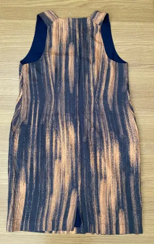 vestido enjoy estampado decote v