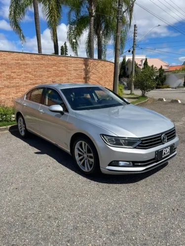 Volkswagen Passat Comfortline 2.0 TSI 220cv Tip. 2016