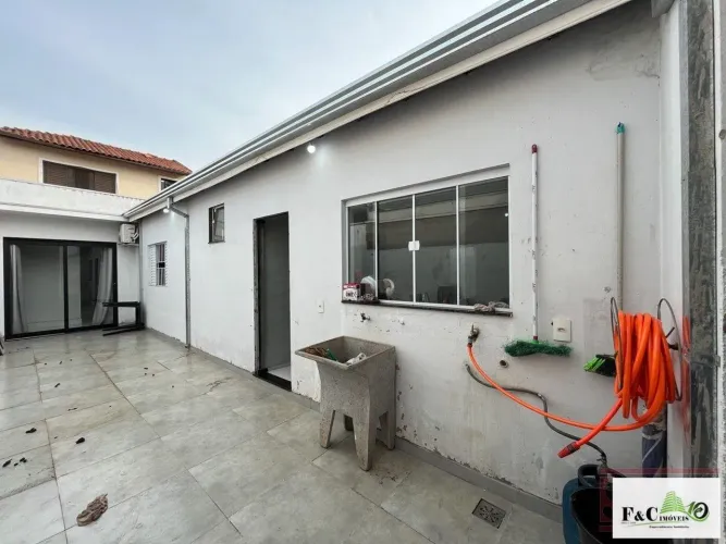 Casa para Locação em Iracemápolis, Residencial Cidade Nova, 2 dormitórios, 1 suíte, 1 banh