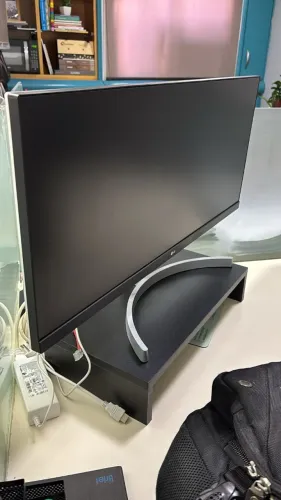 Monitor LG 29" UltraWide Full HD Inclinação 75Hz 5ms Branco 29WK600-WAWZ