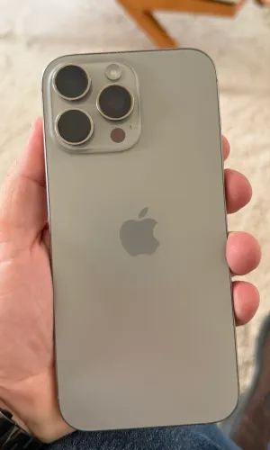 IPHONE 16 PRO MAX 256 perfeito