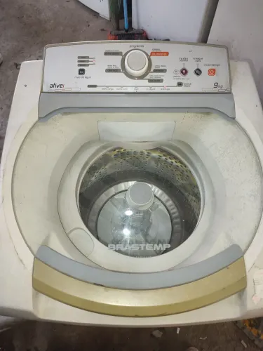Máquina de lavar roupa Brastemp 9kg